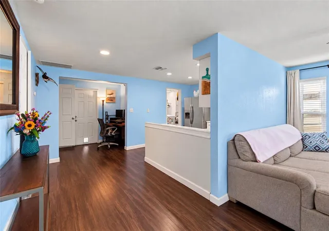 Photo 3 of Single family home for sale at 4490 49th Avenue N, Saint Petersburg, FL 33714 | MLS# A4709342 | Listing updated on 2026-10-14