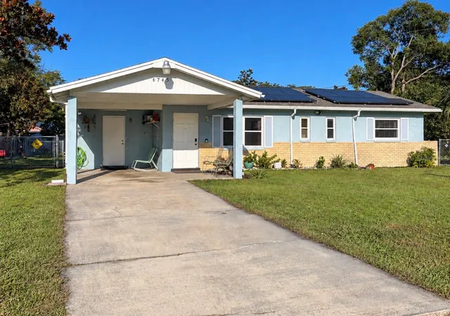 Single family home for sale at 6745 Larch Ln, ORLANDO, FL 32807 | MLS# O6449382