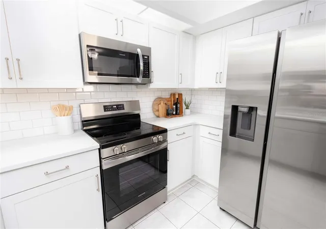 Photo 4 of Condo for sale at 2700 Nebraska Ave #2-205, Palm Harbor, FL 34684 | MLS# W7890273 | Listing updated on 2026-10-20