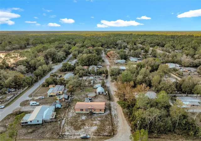 Photo 4 of Manufactured home for sale at 45797 Ohio St, Paisley, FL 32767 | MLS# G5118995 | Listing updated on 2026-10-13
