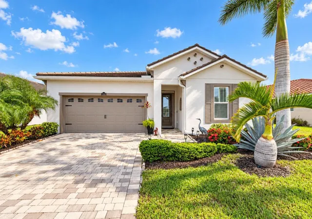 Photo 1 of Single family home for sale at 11802 Sistine Ln, Venice, FL 34293 | MLS# N6146171 | Listing updated on 2026-10-30