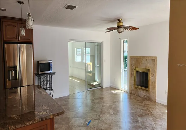 Photo 4 of Single family home for sale at 356 Croton Dr, Maitland, FL 32751 | MLS# V4951793 | Listing updated on 2026-10-20