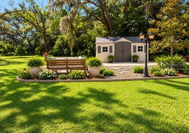Photo 4 of Single family home for sale at 16421 Hanna Rd, Lutz, FL 33549 | MLS# TB8557452 | Listing updated on 2026-10-20