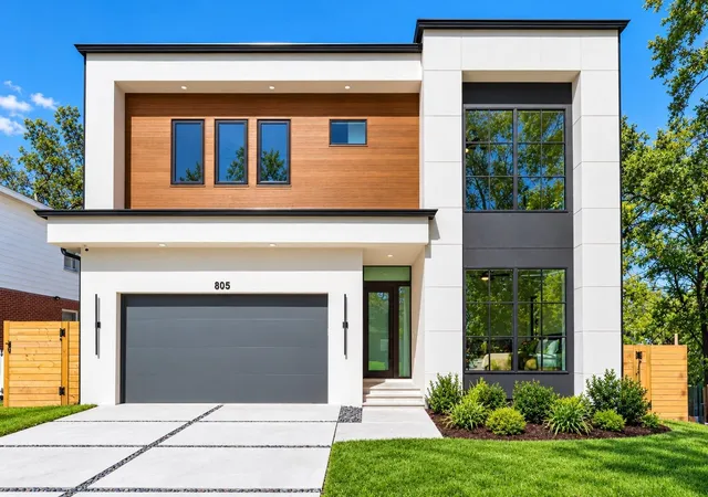 Photo 1 of Single family home for sale at 904 W Fribley St, Tampa, FL 33603 | MLS# TB8557454 | Listing updated on 2026-10-24