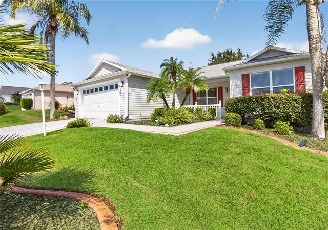 Photo 2 of Single family home for sale at 439 Enright Pl, THE VILLAGES, FL 32162 | MLS# G5118997 | Listing updated on 2026-10-15