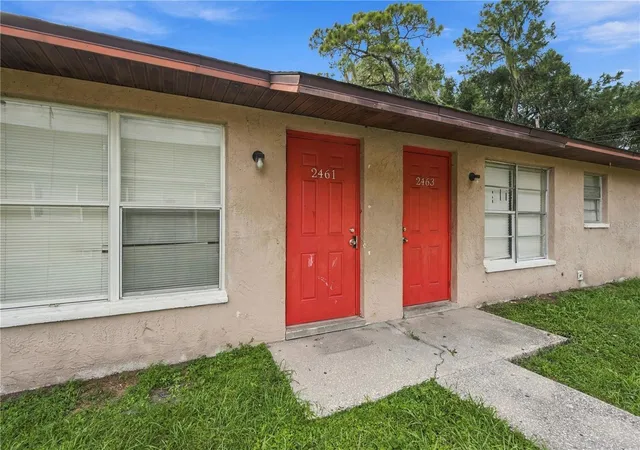 Photo 3 of House for sale at 2461 Chestnut Woods Dr, Lakeland, FL 33815 | MLS# TB8557464 | Listing updated on 2026-10-13
