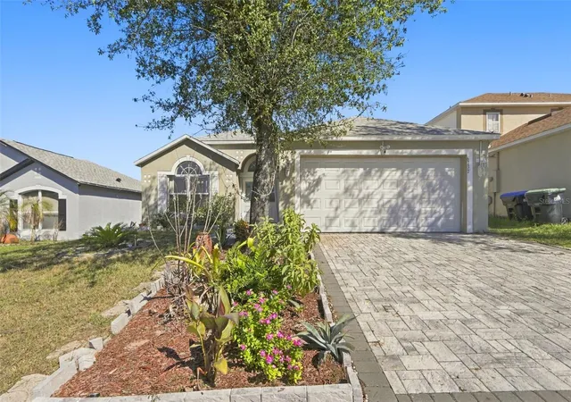 Photo 1 of Single family home for sale at 6737 Westlake Blvd, Orlando, FL 32810 | MLS# O6449403 | Listing updated on 2026-10-27