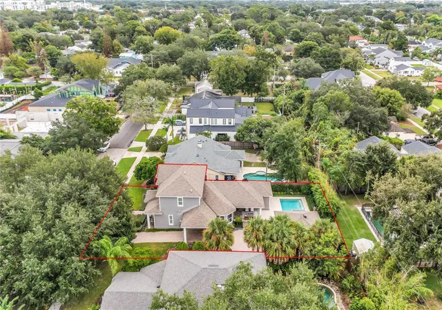 Photo 2 of Sale Pending at 1206 Stetson St, Orlando, FL 32804 | MLS# O6449408 | Listing updated on 2026-10-19