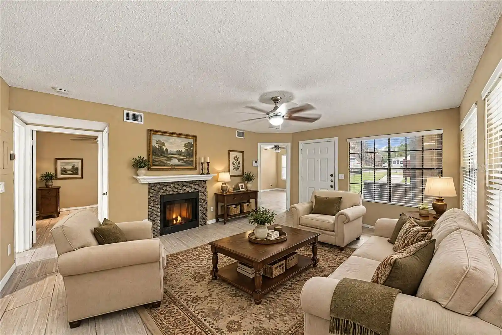 Listing Photo 2 - Condo for sale in 485 Forestway Cir located at 485 Forestway Cir, Altamonte Springs, FL 32701 - Unit #101