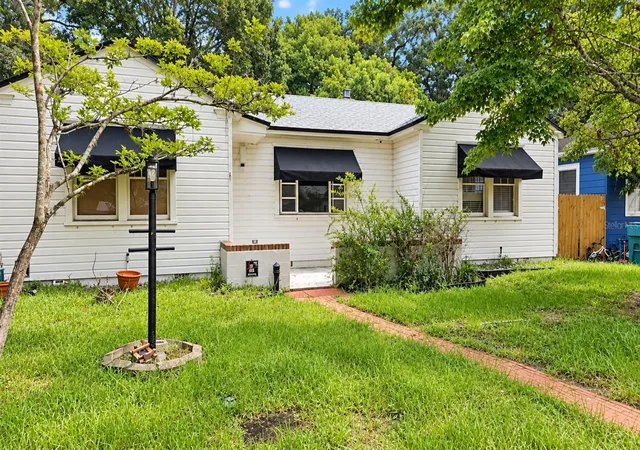 Single family home for sale at 2217 Princeton Ct, ORLANDO, FL 32804 | MLS# O6449418