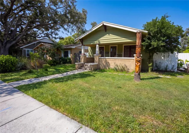 Photo 1 of Single family home for sale at 1330 21st Avenue N, Saint Petersburg, FL 33704 | MLS# O6449419 | Listing updated on 2026-10-14
