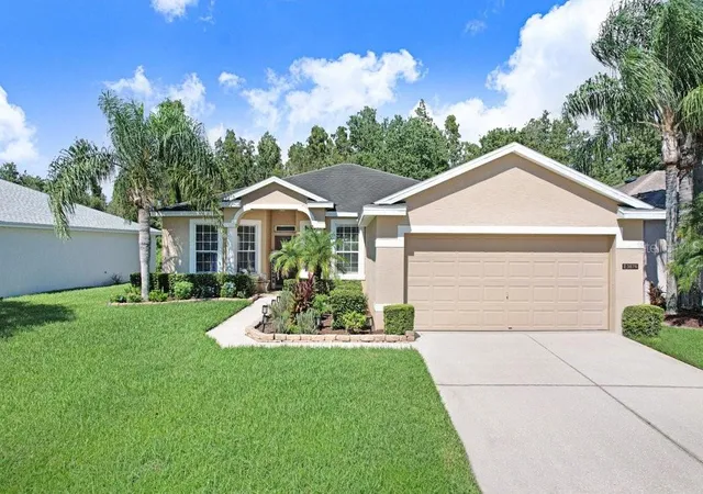 Photo 1 of Single family home for sale at 3876 Whistlewood Cir, Lakeland, FL 33811 | MLS# TB8557481 | Listing updated on 2026-10-29