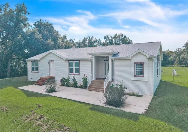 Photo 1 of Manufactured home for sale at 5188 Pine Level Rd, Ona, FL 33865 | MLS# O6449428 | Listing updated on 2026-10-14