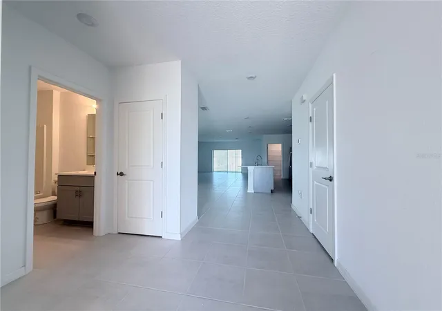 Photo 4 of Single family home for sale at 5609 Costa Blanca Way, Davenport, FL 33897 | MLS# O6449429 | Listing updated on 2026-10-27