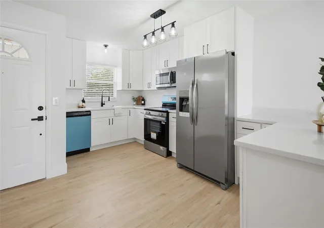 Photo 3 of Multi family home for sale at 3218 Redditt Rd, Orlando, FL 32822 | MLS# O6449430 | Listing updated on 2026-10-14