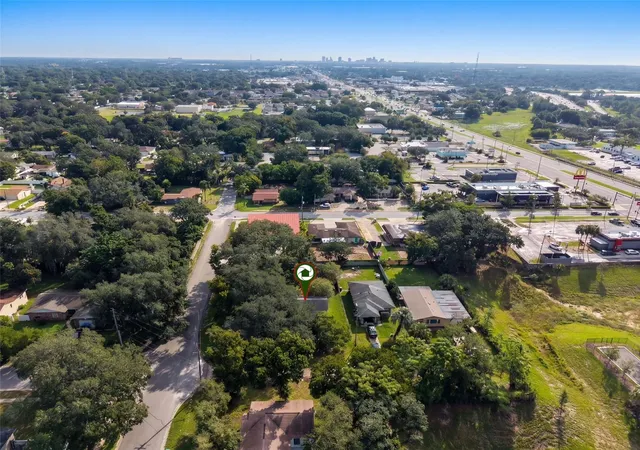 Photo 3 of Sale Pending at 819 Kirk St, Orlando, FL 32808 | MLS# S5159415 | Listing updated on 2026-10-27