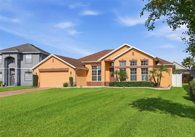 Photo 1 of Single family home for sale at 14531 Riviera Pointe Dr, Orlando, FL 32828 | MLS# S5159417 | Listing updated on 2026-10-15