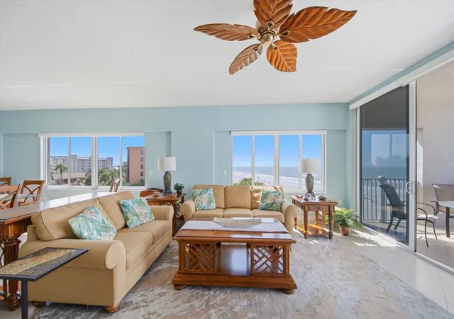Listing Photo 3 - Condo for sale in building located at 19600 Gulf Blvd, INDIAN SHORES, FL 33785 - Unit #301