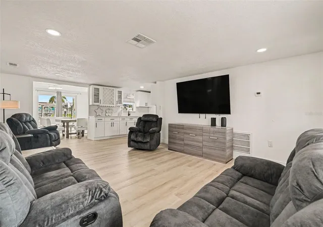 Photo 4 of Single family home for sale at 13410 Sunfish Dr, Hudson, FL 34667 | MLS# TB8557518 | Listing updated on 2026-10-29