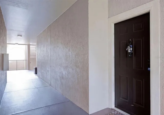 Photo 4 of Condo for sale at 5530 Metrowest Blvd #203, Orlando, FL 32811 | MLS# O6449446 | Listing updated on 2026-10-22