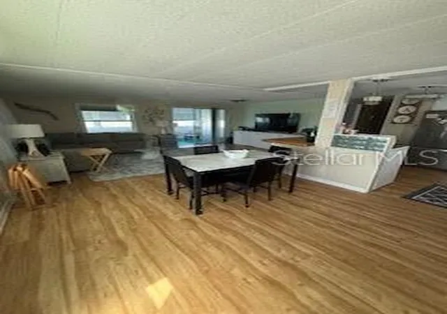 Photo 3 of Manufactured home for sale at 620 57th Avenue W #B19, Bradenton, FL 34207 | MLS# A4709375 | Listing updated on 2026-10-15