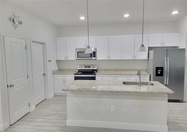 Photo 4 of Single family home for sale at 1914 Manatee Ln, Kissimmee, FL 34759 | MLS# P4940145 | Listing updated on 2026-10-15