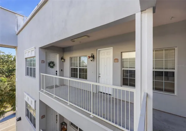 Listing Photo 2 - Condo for sale in building located at 230 Sw 2Nd Ave, Gainesville, FL 32601 - Unit #404