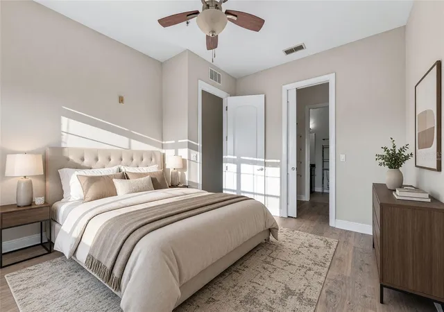 Listing Photo 4 - Condo for sale in building located at 230 Sw 2Nd Ave, Gainesville, FL 32601 - Unit #404