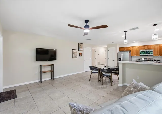 Photo 4 of Single family home for sale at 541 Plumosa Ave, Clearwater, FL 33756 | MLS# TB8557543 | Listing updated on 2026-10-17