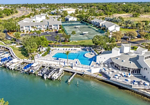 Photo 3 of Condo for sale at 11531 Shipwatch Dr #1037, Largo, FL 33774 | MLS# TB8557550 | Listing updated on 2026-10-22