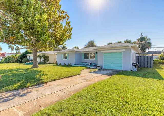 Photo 1 of Single family home for sale at 192 Valencia Dr, Ormond Beach, FL 32176 | MLS# FC322085 | Listing updated on 2026-10-19