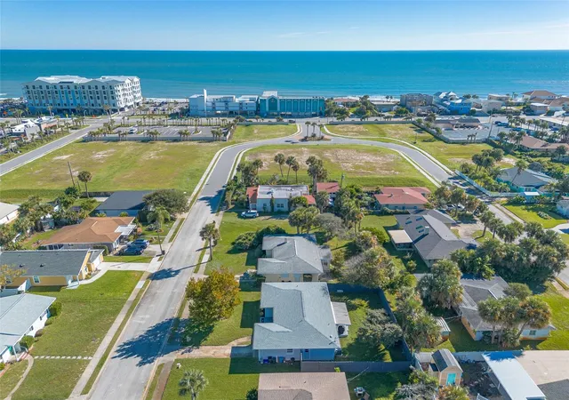 Photo 2 of Single family home for sale at 192 Valencia Dr, Ormond Beach, FL 32176 | MLS# FC322085 | Listing updated on 2026-10-19