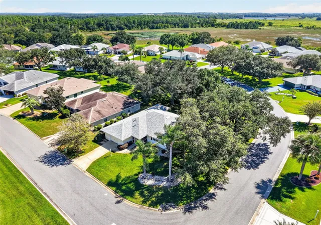 Photo 3 of Single family home for sale at 6355 Berkshire Pass, Leesburg, FL 34748 | MLS# G5119005 | Listing updated on 2026-10-17