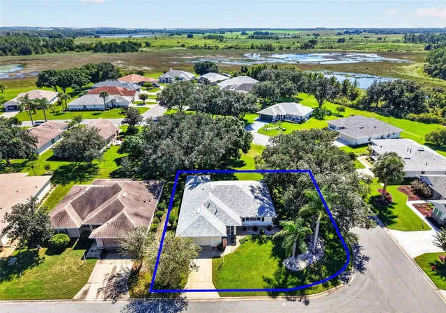 Photo 4 of Single family home for sale at 6355 Berkshire Pass, Leesburg, FL 34748 | MLS# G5119005 | Listing updated on 2026-10-17