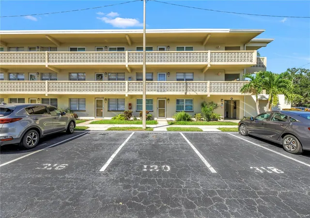 Photo 2 of Condo for sale at 951 79th Avenue N #120, Saint Petersburg, FL 33702 | MLS# TB8557568 | Listing updated on 2026-10-22