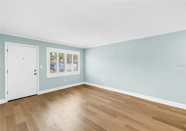 Listing Photo 5 - Condo for sale in building located at 951 79Th Ave N, St. Petersburg, FL 33702 - Unit #120