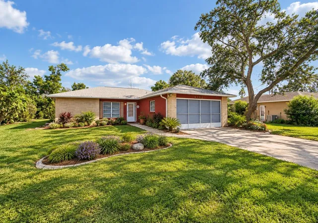 Photo 1 of Single family home for sale at 8359 Keesler St, Spring Hill, FL 34606 | MLS# TB8557569 | Listing updated on 2026-10-14