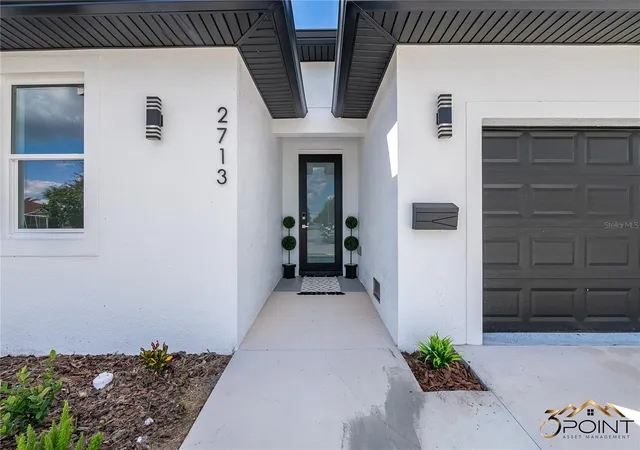 Photo 1 of Single family home for sale at 2713 San Luis Rd, Holiday, FL 34691 | MLS# TB8557577 | Listing updated on 2026-10-24