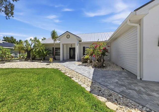 Photo 2 of Single family home for sale at 7376 Memorial Dr, Port Charlotte, FL 33981 | MLS# D6149159 | Listing updated on 2026-10-15