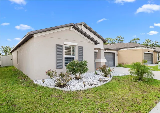 Photo 3 of Single family home for sale at 15436 Miller Crk Dr, Sun City Center, FL 33573 | MLS# TB8557582 | Listing updated on 2026-10-20