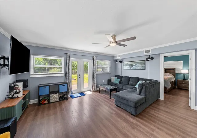 Photo 4 of Single family home for sale at 824 61st Avenue NE, Saint Petersburg, FL 33703 | MLS# TB8557583 | Listing updated on 2026-10-14