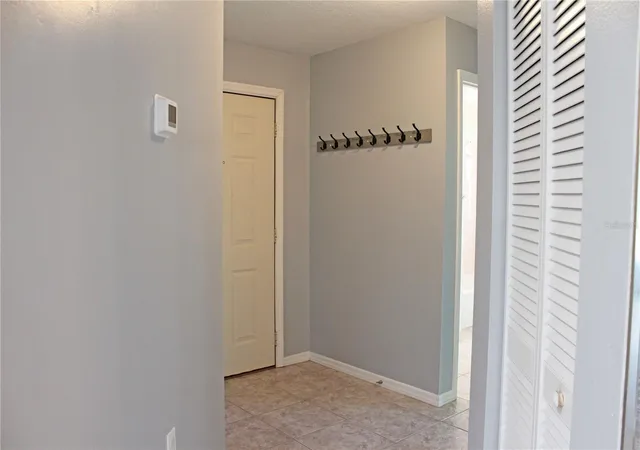 Photo 2 of Single family home for sale at 6015 Seagull Ln, Lakeland, FL 33809 | MLS# L4965746 | Listing updated on 2026-10-14