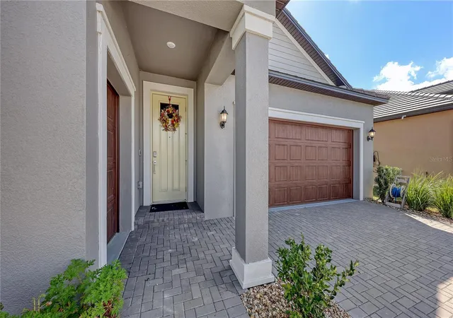 Photo 1 of Single family home for sale at 11719 Lilac Pearl Ln, Parrish, FL 34219 | MLS# A4709408 | Listing updated on 2026-10-28