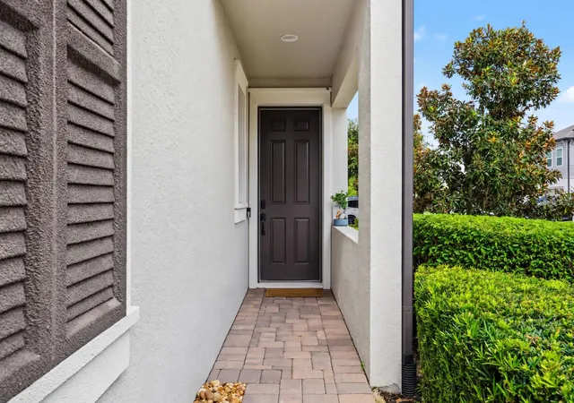 Photo 3 of Townhouse for sale at 2430 Golden Pasture Cir, Clearwater, FL 33764 | MLS# TB8557599 | Listing updated on 2026-10-20