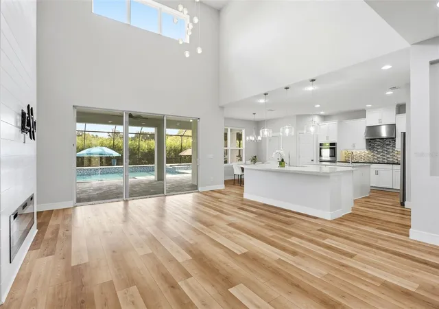 Photo 2 of Single family home for sale at 1552 Myrtle Oaks Trl, Oviedo, FL 32765 | MLS# O6449516 | Listing updated on 2026-10-25