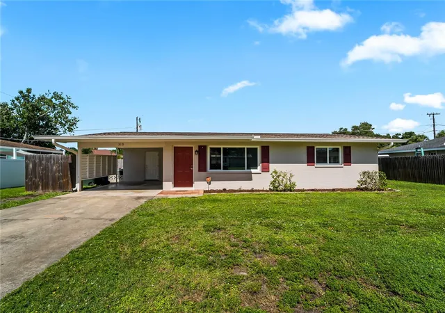 Photo 1 of Single family home for sale at 310 Grant Rd, Venice, FL 34293 | MLS# N6146174 | Listing updated on 2026-10-16