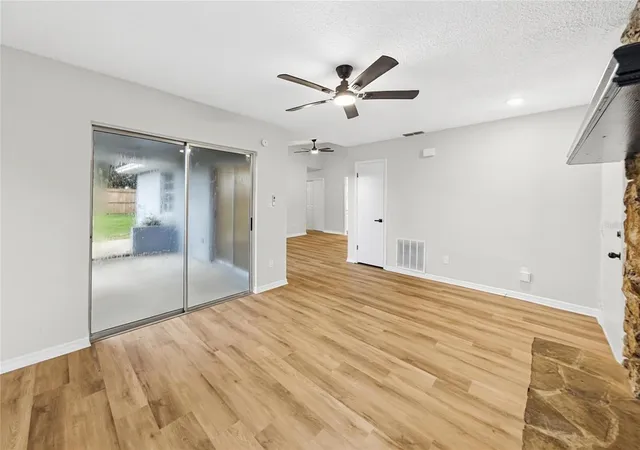 Photo 4 of Single family home for sale at 1361 San Diego Ct, Winter Springs, FL 32708 | MLS# TB8557602 | Listing updated on 2026-10-22