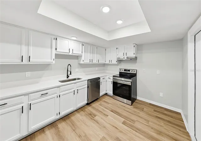 Photo 3 of Single family home for sale at 1361 San Diego Ct, Winter Springs, FL 32708 | MLS# TB8557602 | Listing updated on 2026-10-22