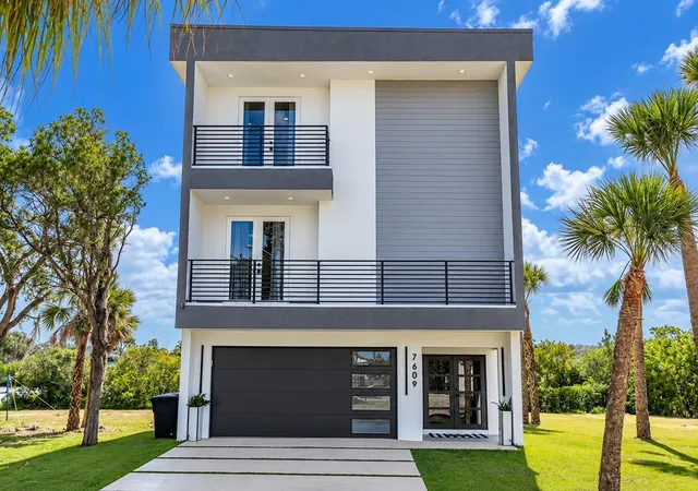 Photo 1 of Single family home for sale at 7609 Deedra Cir, Port Richey, FL 34668 | MLS# TB8557610 | Listing updated on 2026-10-20