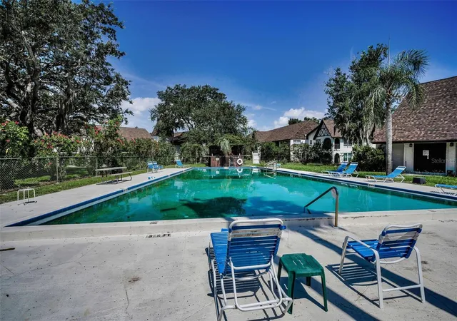 Photo 3 of Condo for sale at 420 N Bayshore Blvd #104, Clearwater, FL 33759 | MLS# TB8557616 | Listing updated on 2026-10-15